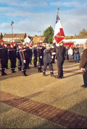 drapeau1.jpg (41819 octets)
