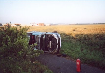 inter_040702_4.jpg (26802 octets)